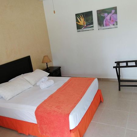 Hotel Campestre La Floresta Puerto Espejo Buitenkant foto